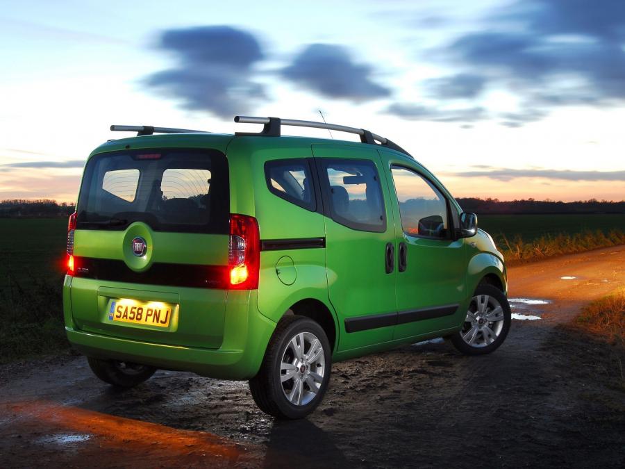  Fiat Qubo 2009 года  (UK) (фото 15 из 16)